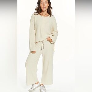 Thread & supply lounge set